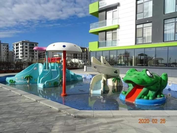 Alezzi Beach Resort Gorgeous Family Aparment Cu Piscina Năvodari Exterior foto