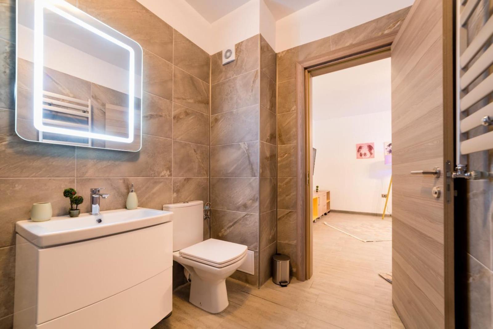 Alezzi Beach Resort Gorgeous Family Aparment Cu Piscina Năvodari Exterior foto
